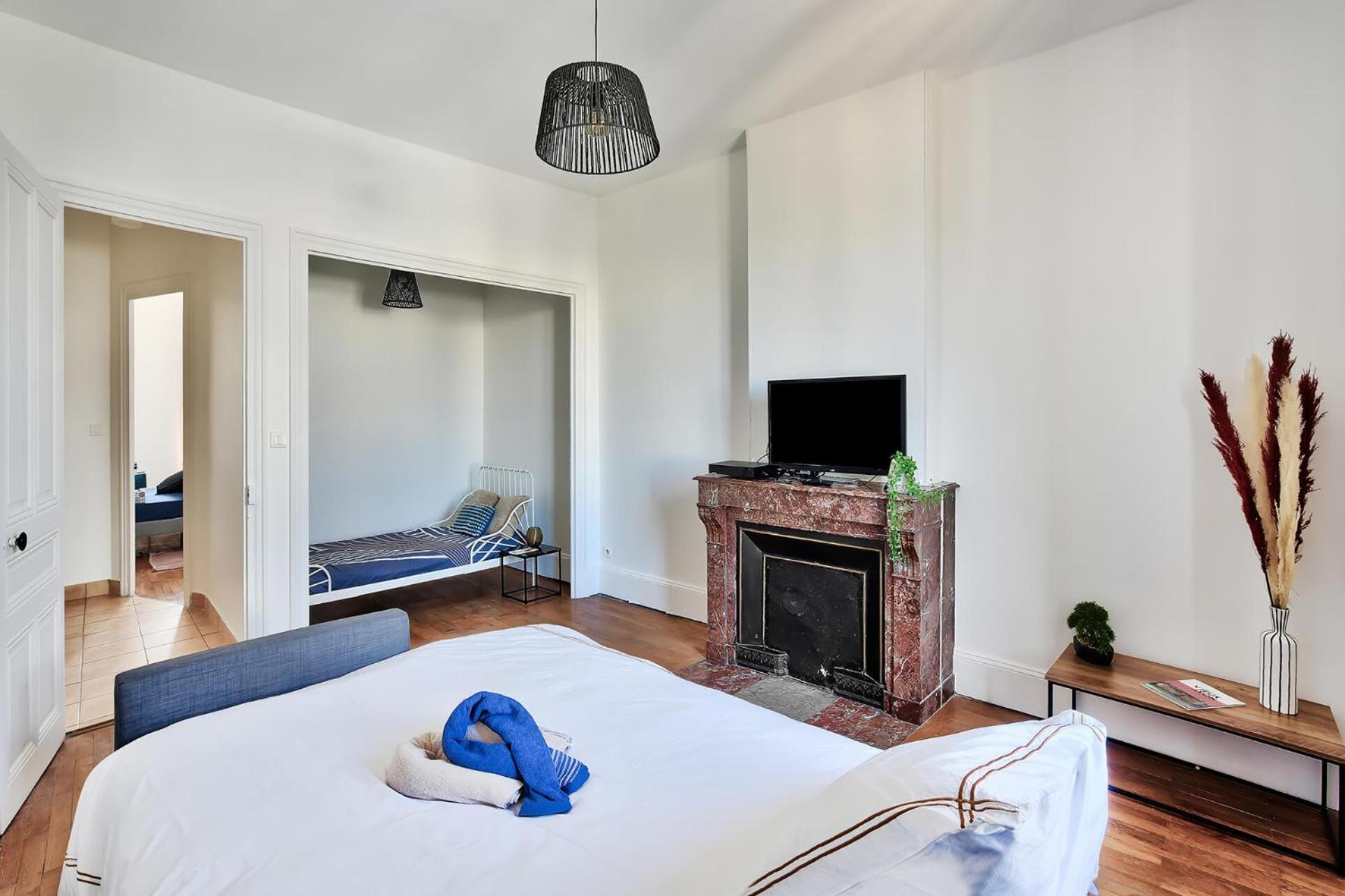 L'Oasis Urbaine - Spacieux Et Elegant Pour 5 Pers Saint-Fons Kültér fotó