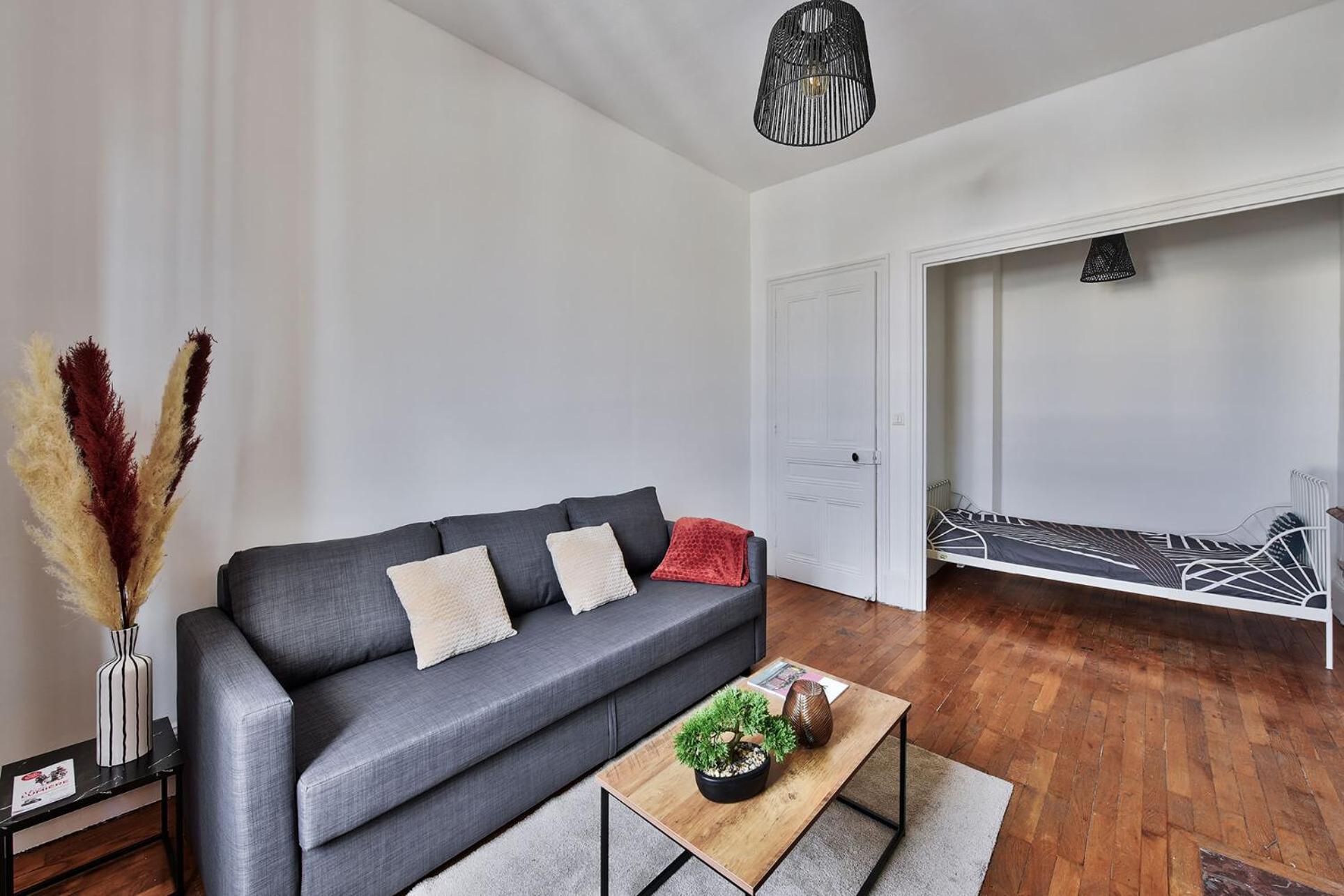 L'Oasis Urbaine - Spacieux Et Elegant Pour 5 Pers Saint-Fons Kültér fotó